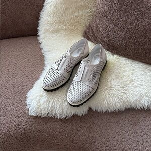 Vince Camuto Mritsa perforated Leather Loafers